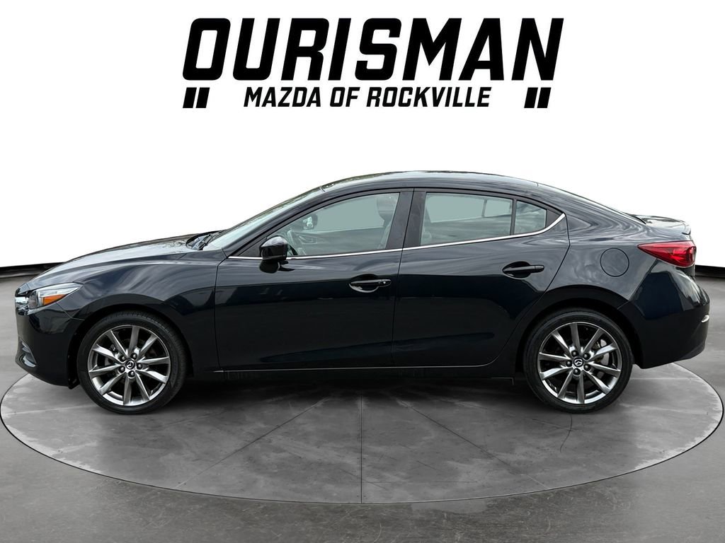 Used 2018 MAZDA MAZDA3 Touring FWD image 3