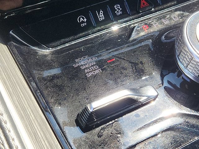 Used 2022 Jeep Wagoneer Series III AWD/4WD image 23