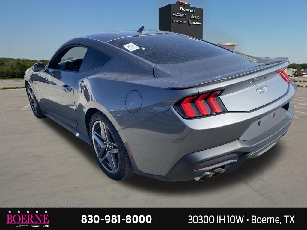 Used 2024 Ford Mustang GT RWD image 12