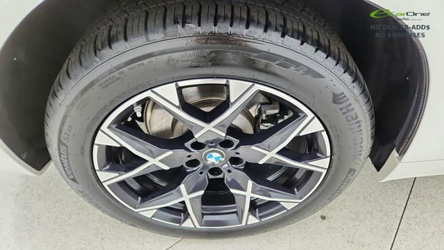 Used 2025 BMW X3 xDrive30i w/ Premium Package image 55
