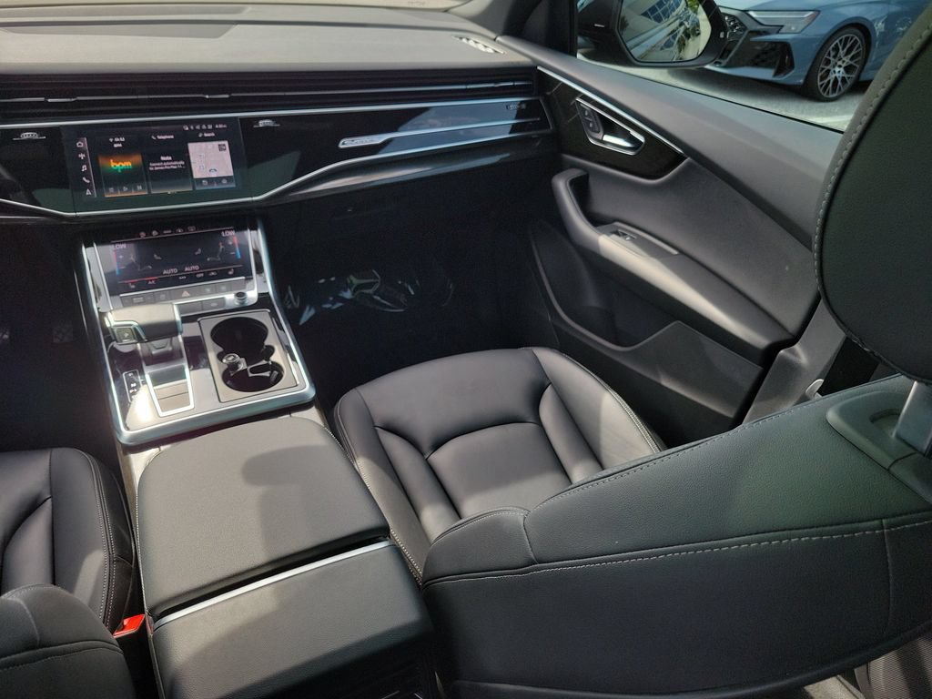Certified 2022 Audi Q8 Premium w/ Convenience Package AWD/4WD image 24