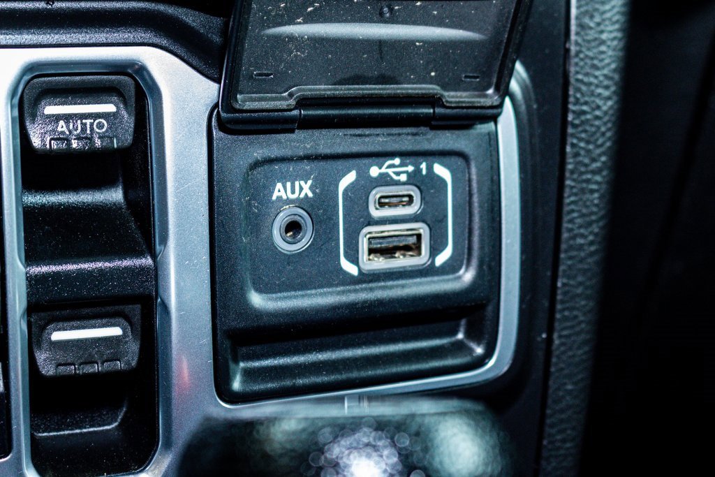 Used 2018 Jeep Wrangler Unlimited Sport S image 16