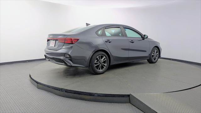 Used 2024 Kia Forte LXS FWD image 8