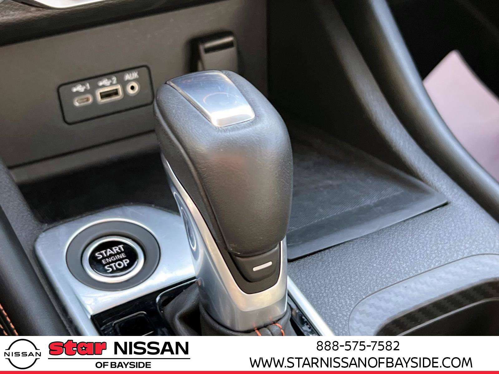 Used 2022 Nissan Sentra SR w/ SR Premium Package image 31