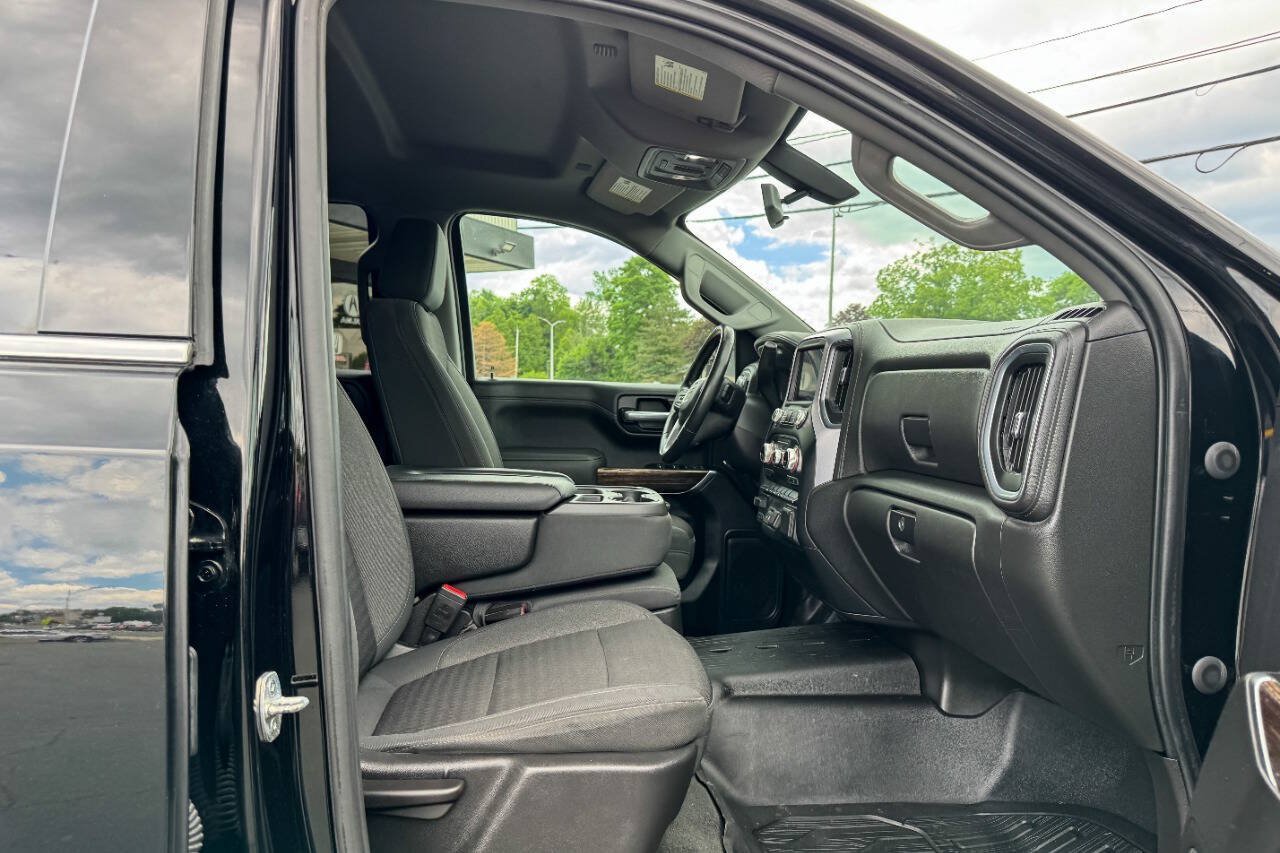 Used 2021 GMC Sierra 1500 SLE w/ Preferred Package AWD/4WD image 15