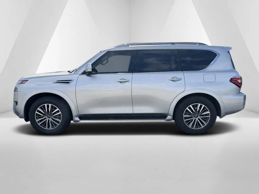 Used 2023 Nissan Armada SL w/ Captain's Chairs Package image 4