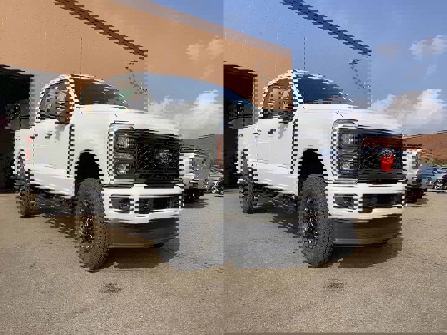 New 2026 Ford F250 4x4 Crew Cab Super Duty image 1