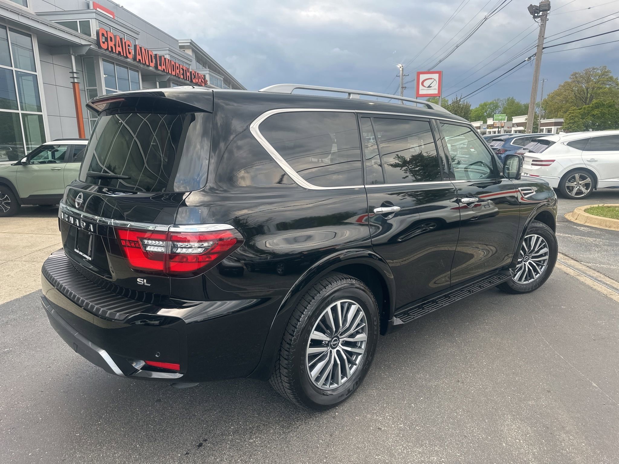 Used 2024 Nissan Armada SL w/ Cargo Package image 2