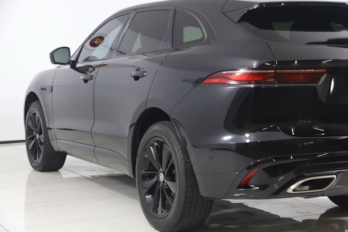 Used 2024 Jaguar F-PACE R-Dynamic S AWD/4WD image 24