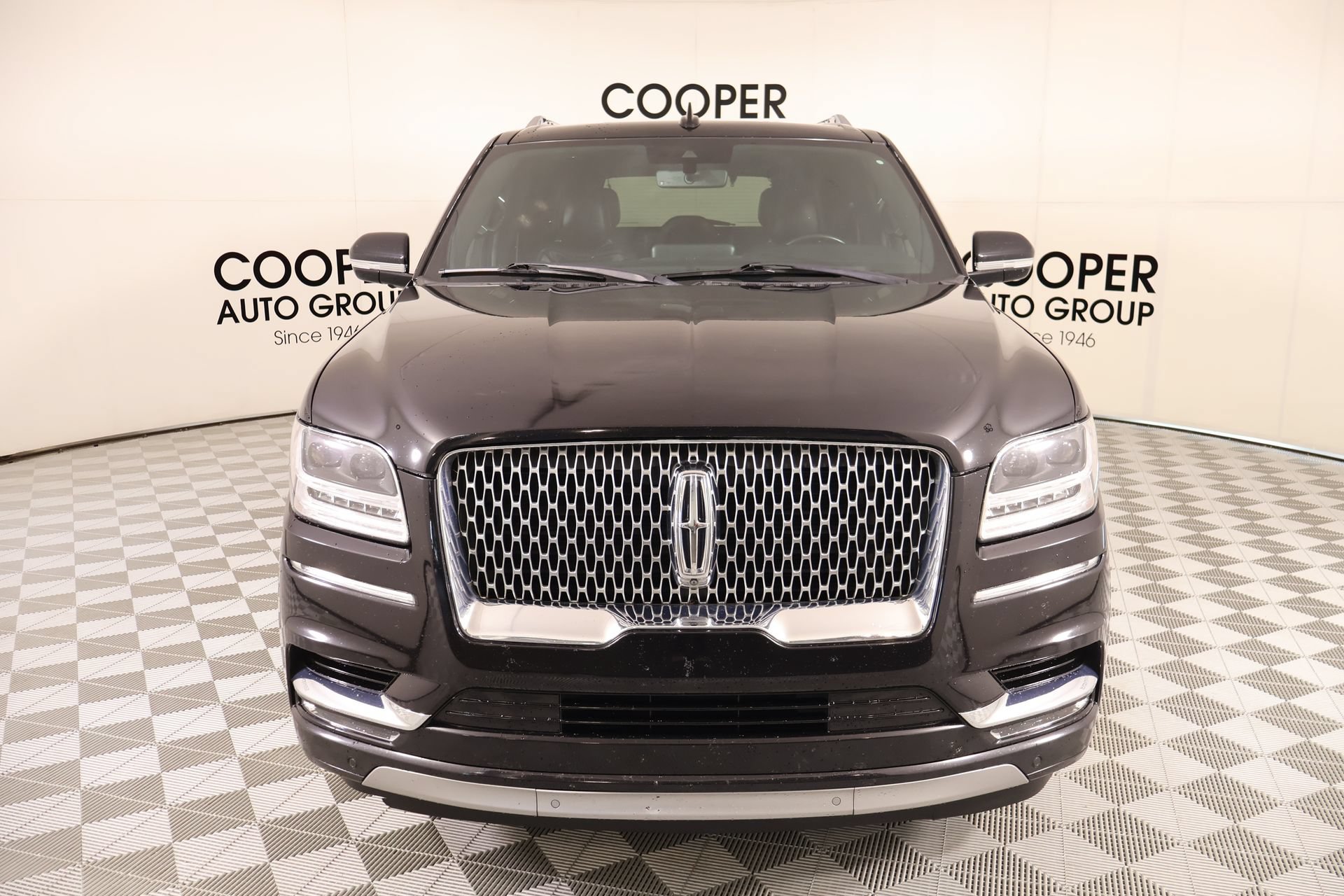 Used 2020 Lincoln Navigator Reserve AWD/4WD image 10