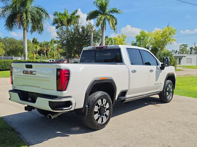 Certified 2024 GMC Sierra 2500 Denali w/ Technology Package AWD/4WD image 4