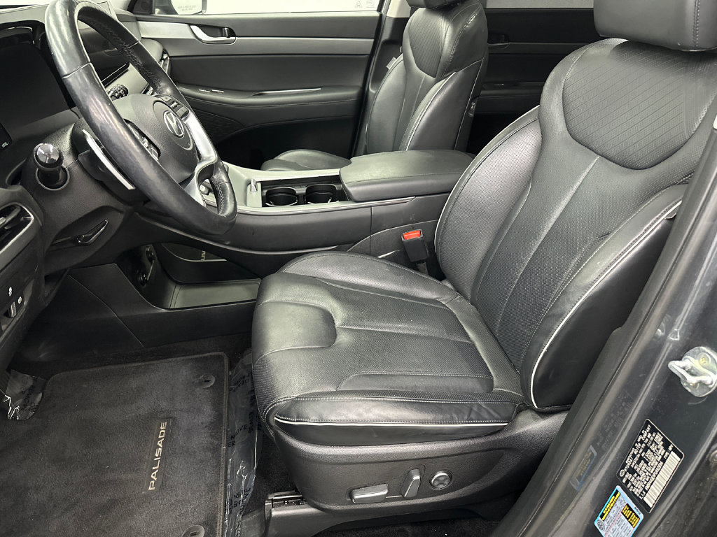 Used 2023 Hyundai Palisade SEL w/ Premium Package FWD image 9