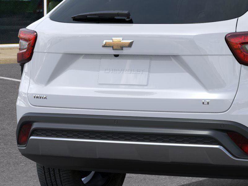 New 2026 Chevrolet Trax LT w/ Driver Confidence Package image 14