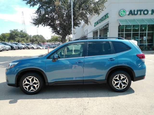 Used 2020 Subaru Forester Premium AWD/4WD image 10