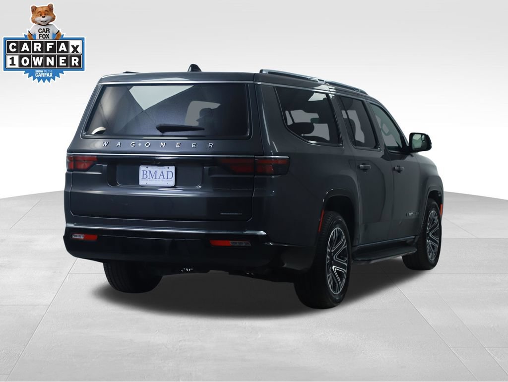 Used 2024 Jeep Wagoneer L Series II w/ Flexible Seating Group AWD/4WD image 12