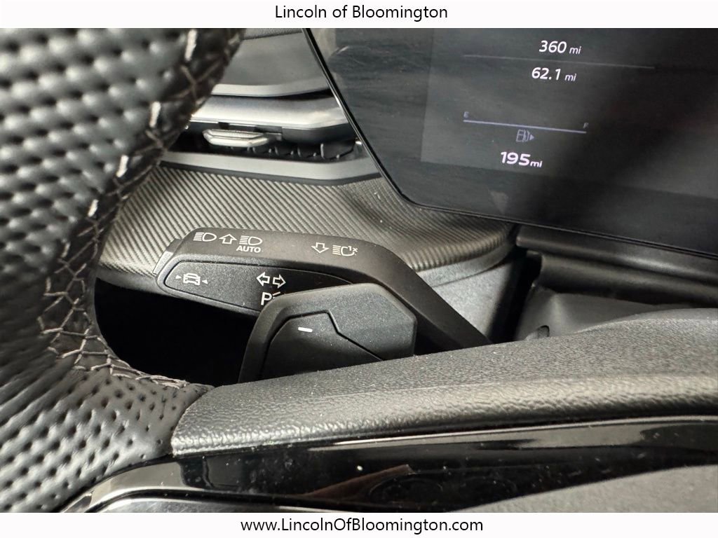 Used 2025 Audi SQ5 Prestige w/ Prestige Package image 42
