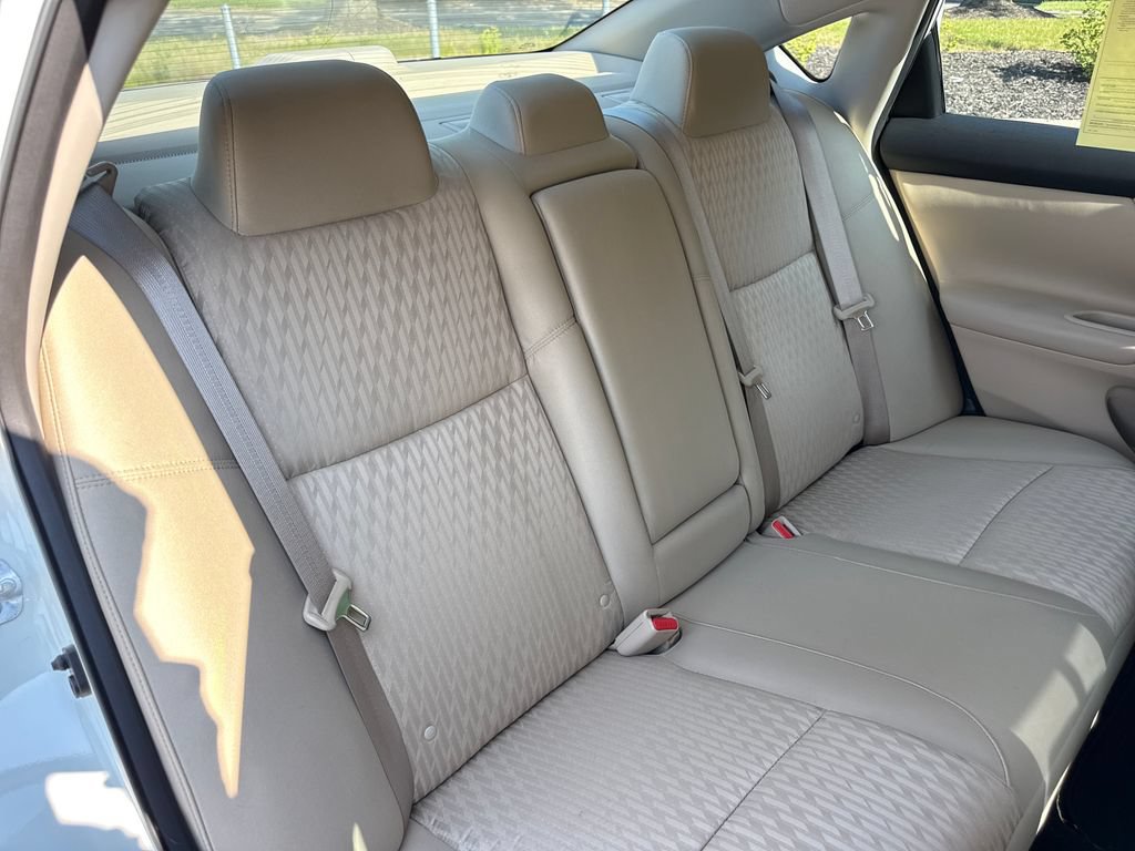 Used 2016 Nissan Altima 2.5 SV FWD image 33