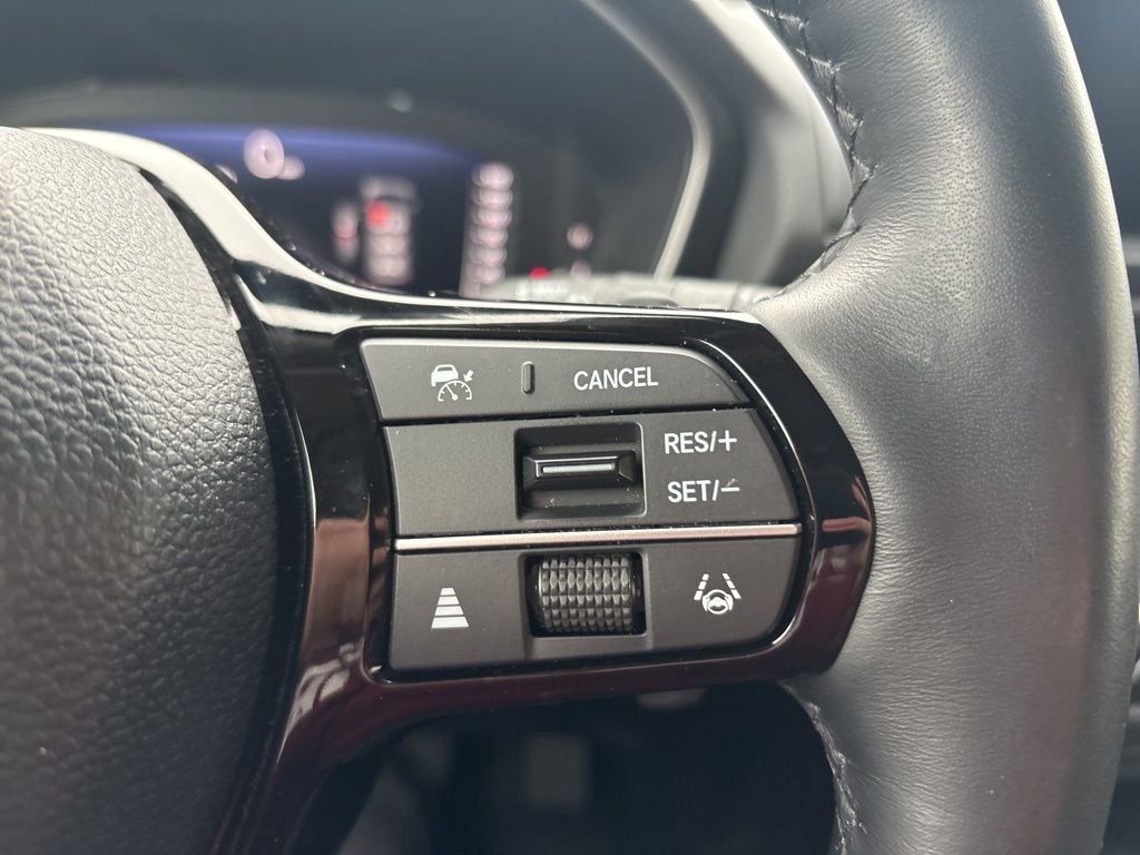 Certified 2025 Honda Pilot Elite image 17
