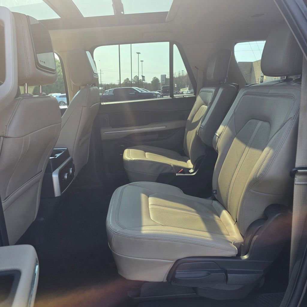 Used 2023 Ford Expedition Max Limited image 15