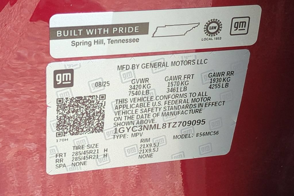 Certified 2026 Cadillac Vistiq Sport w/ LPO, Floor Liner Package AWD/4WD image 20