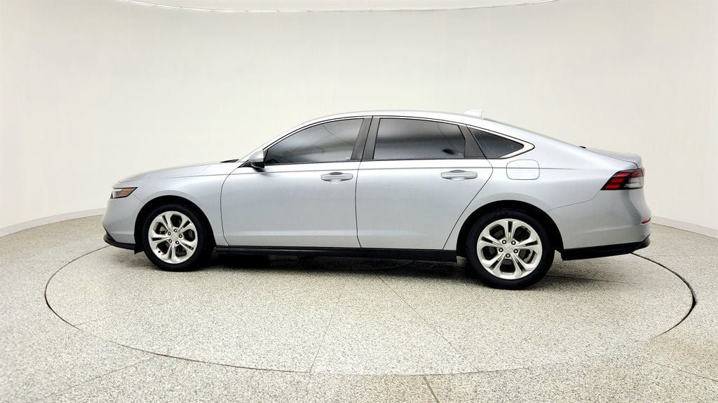 Used 2023 Honda Accord LX image 8