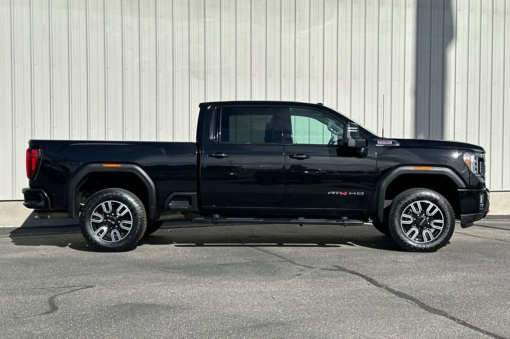Used 2022 GMC Sierra 2500 AT4 image 3