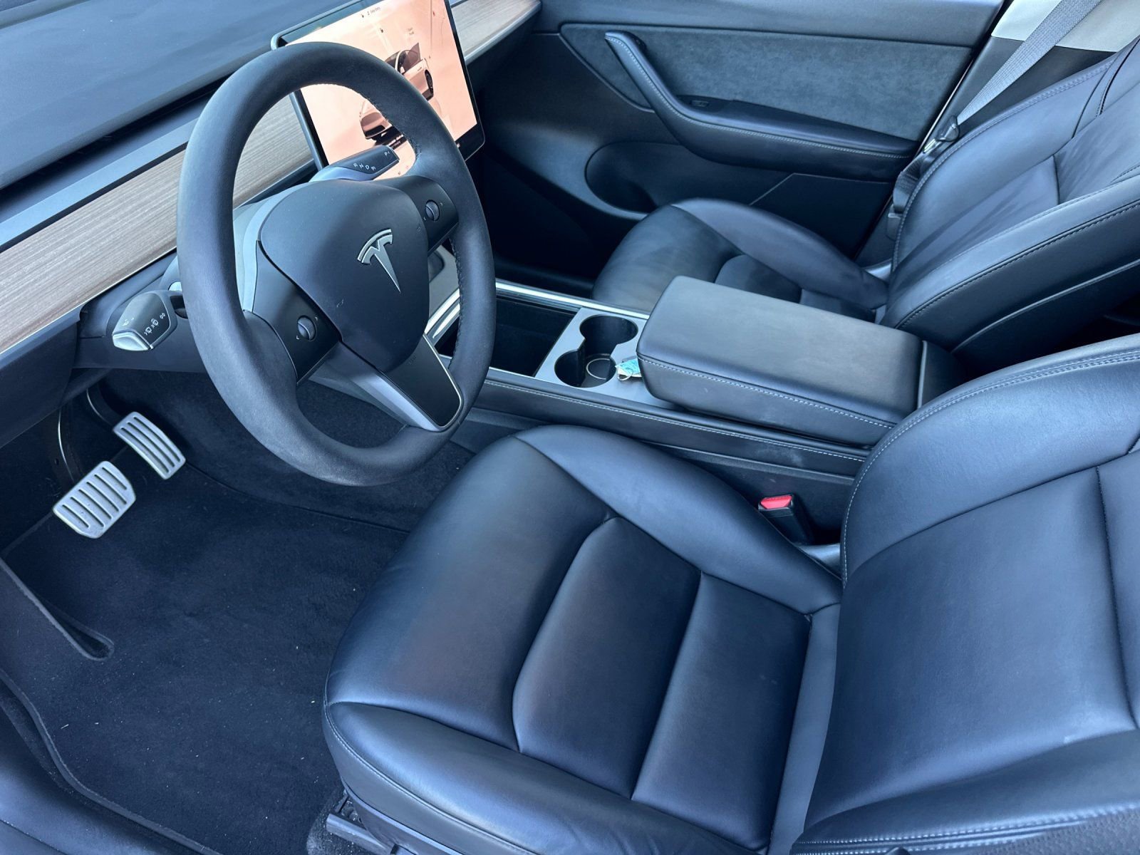 Used 2022 Tesla Model Y Performance AWD/4WD image 9