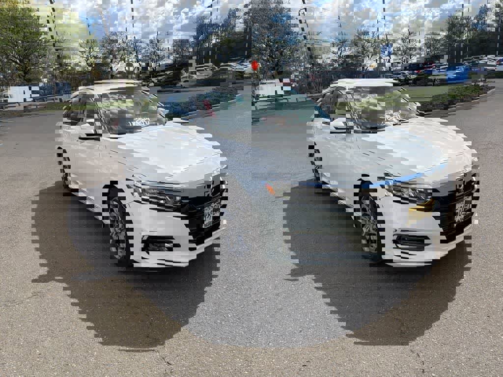 Used 2019 Honda Accord EX image 16