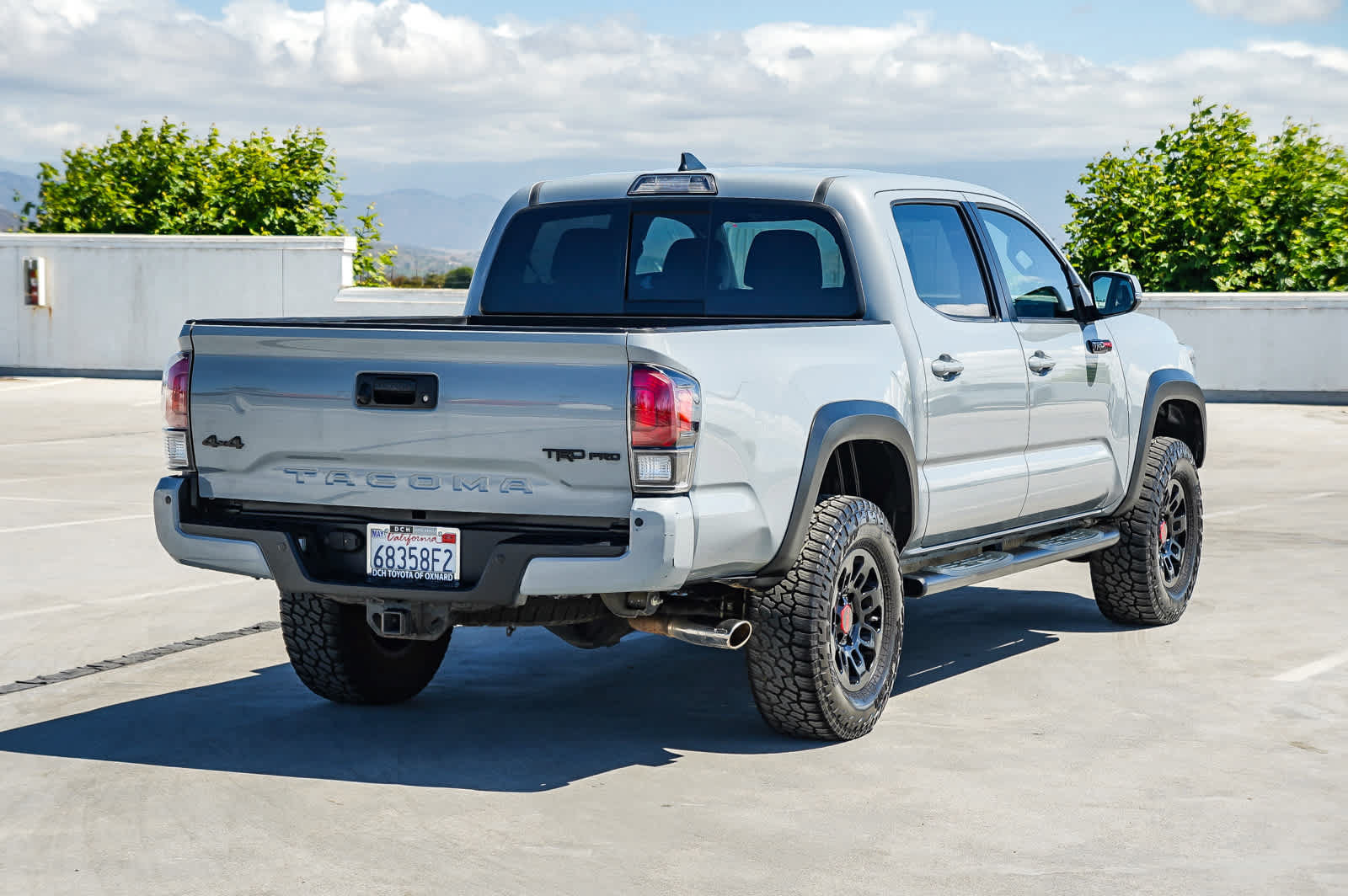Certified 2017 Toyota Tacoma TRD Pro AWD/4WD image 5