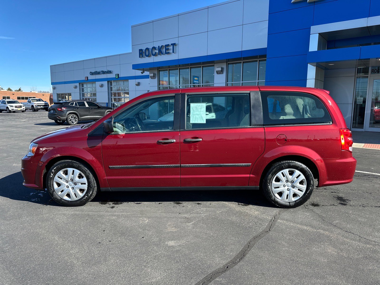 Used 2016 Dodge Grand Caravan American Value Package image 8