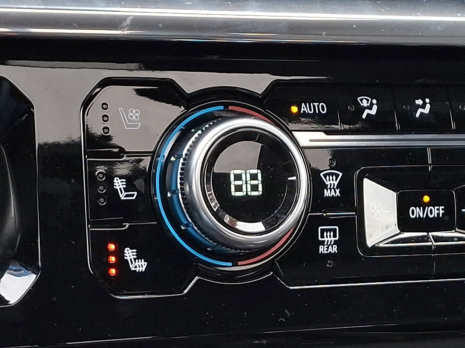 Used 2024 GMC Sierra 1500 Denali w/ Denali Reserve Package image 24