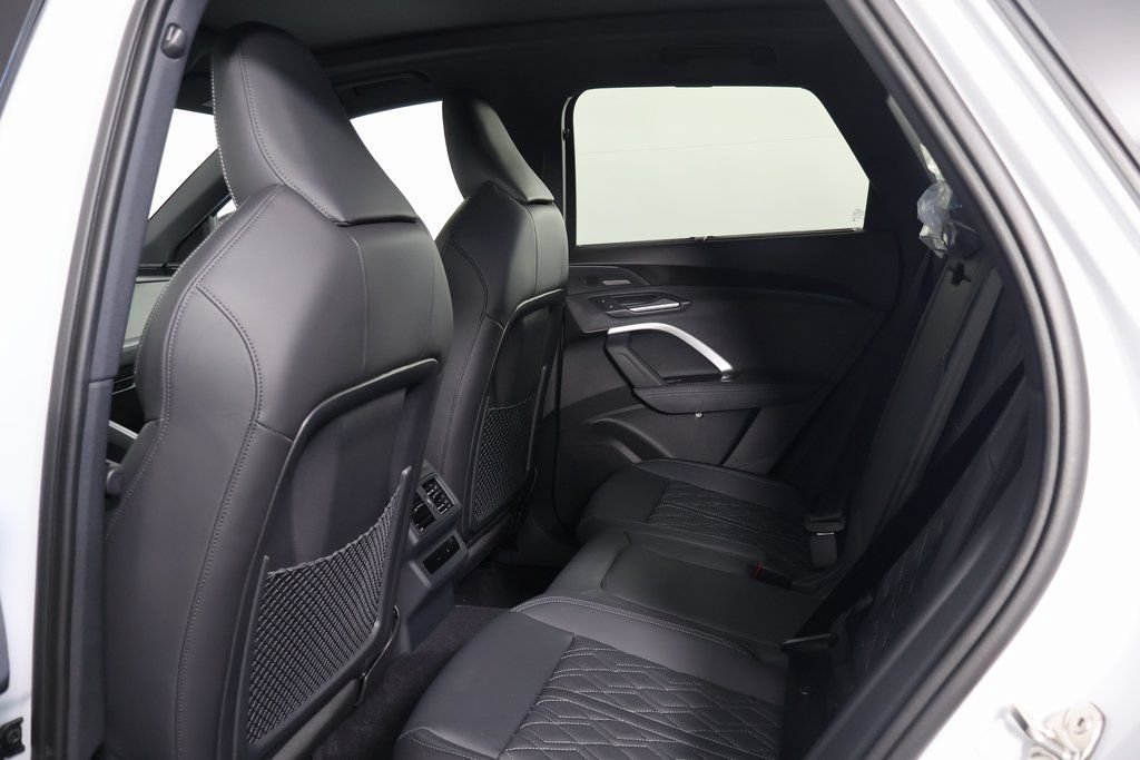 New 2026 Audi SQ5 Premium Plus AWD/4WD image 6