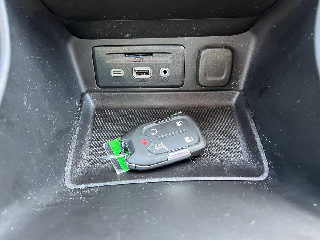 Used 2023 GMC Terrain SLT w/ Tech Package image 27