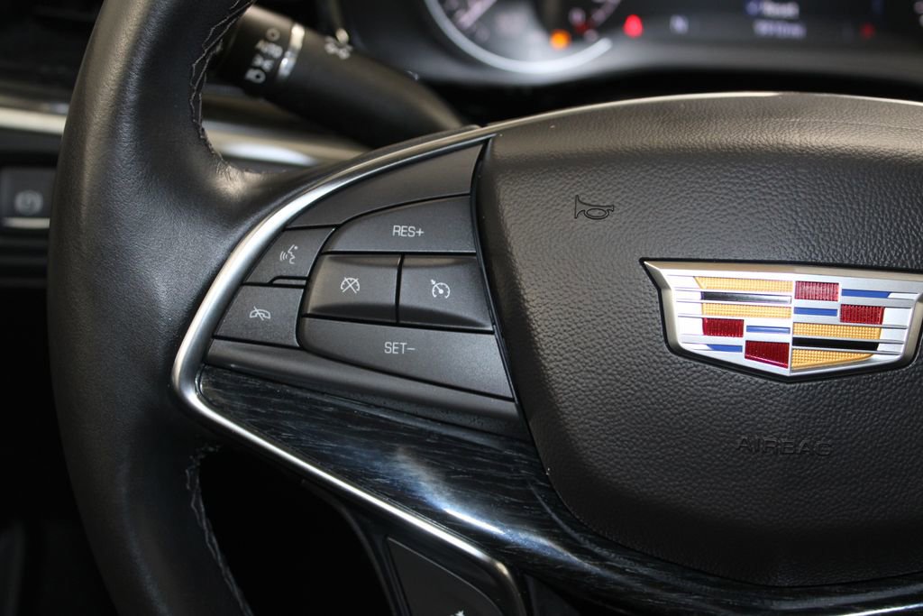 Used 2024 Cadillac XT5 Premium Luxury image 35