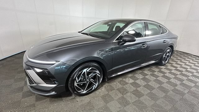 Used 2026 Hyundai Sonata SEL FWD image 6