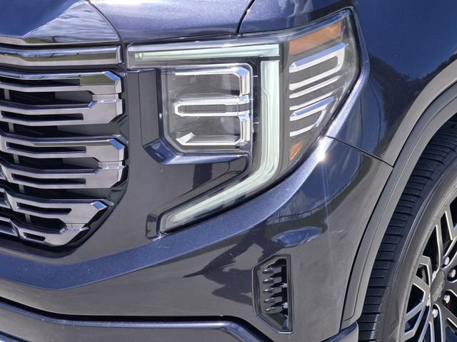 Used 2022 GMC Sierra 1500 Denali Ultimate AWD/4WD image 9