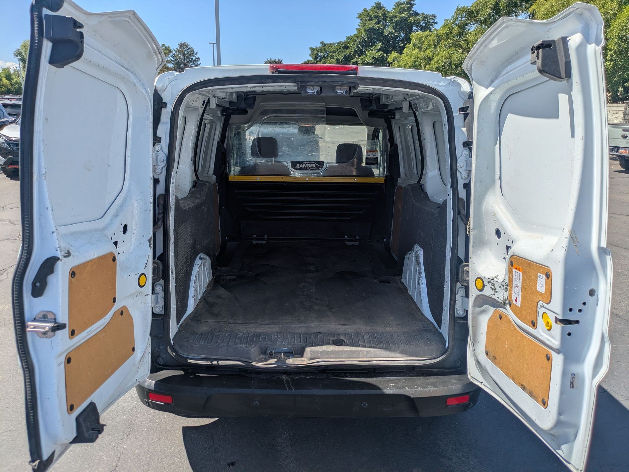 Used 2022 Ford Transit Connect XL FWD image 28