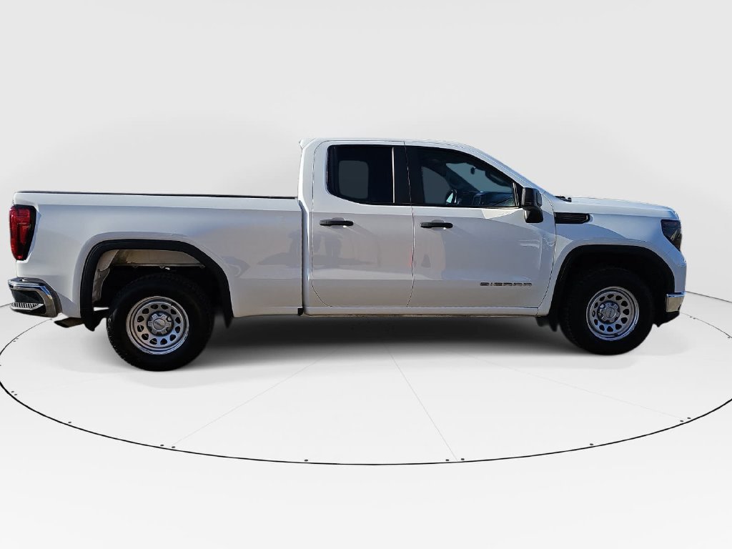 Used 2023 GMC Sierra 1500 Pro w/ Trailering Package RWD image 2