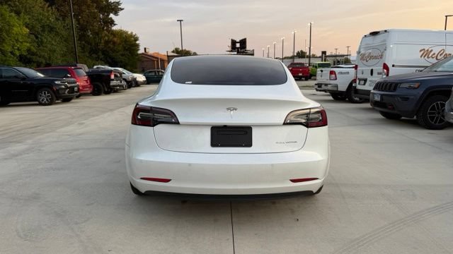 Used 2022 Tesla Model 3 Long Range AWD/4WD image 4