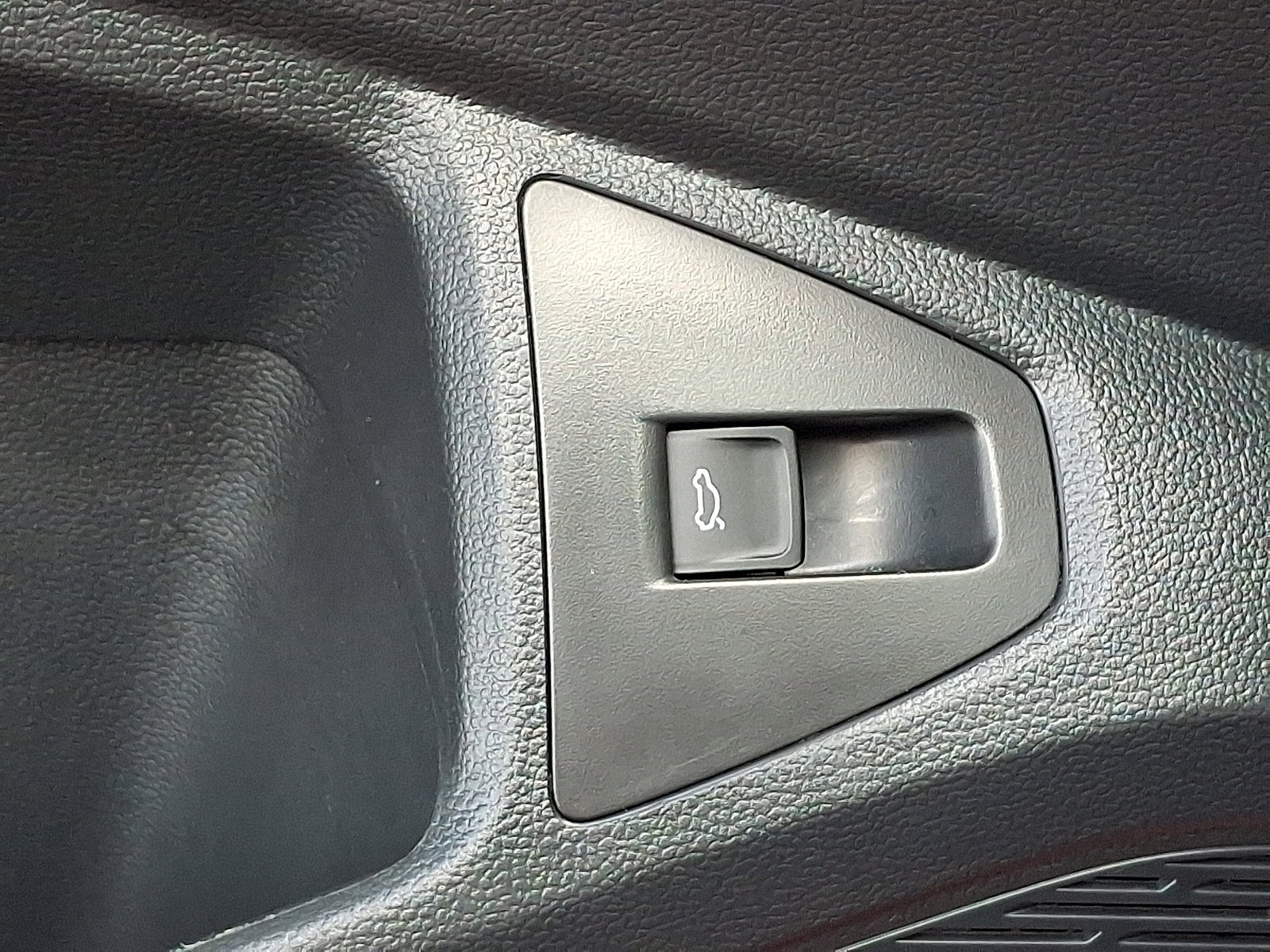 Certified 2023 Volkswagen Jetta GLI Autobahn image 27
