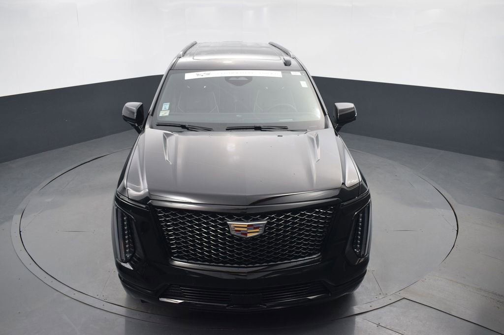 Certified 2026 Cadillac Escalade ESV Sport w/ Touring Package AWD/4WD image 40
