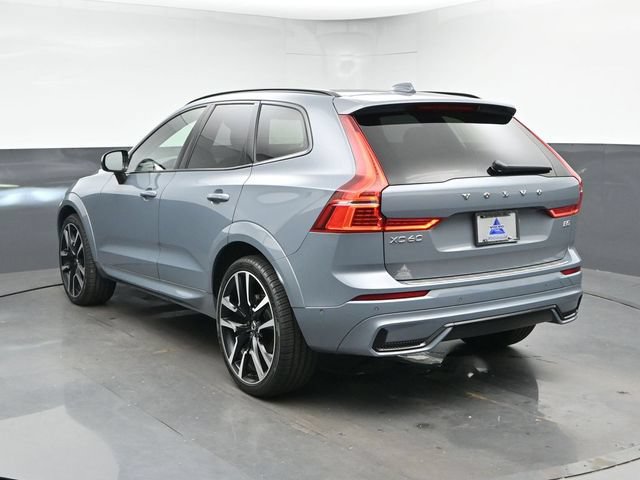 Used 2023 Volvo XC60 B5 Ultimate w/ Climate Package FWD image 8