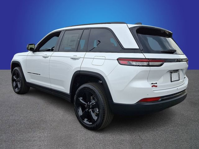 New 2025 Jeep Grand Cherokee Limited w/ Luxury Tech Group II AWD/4WD image 4