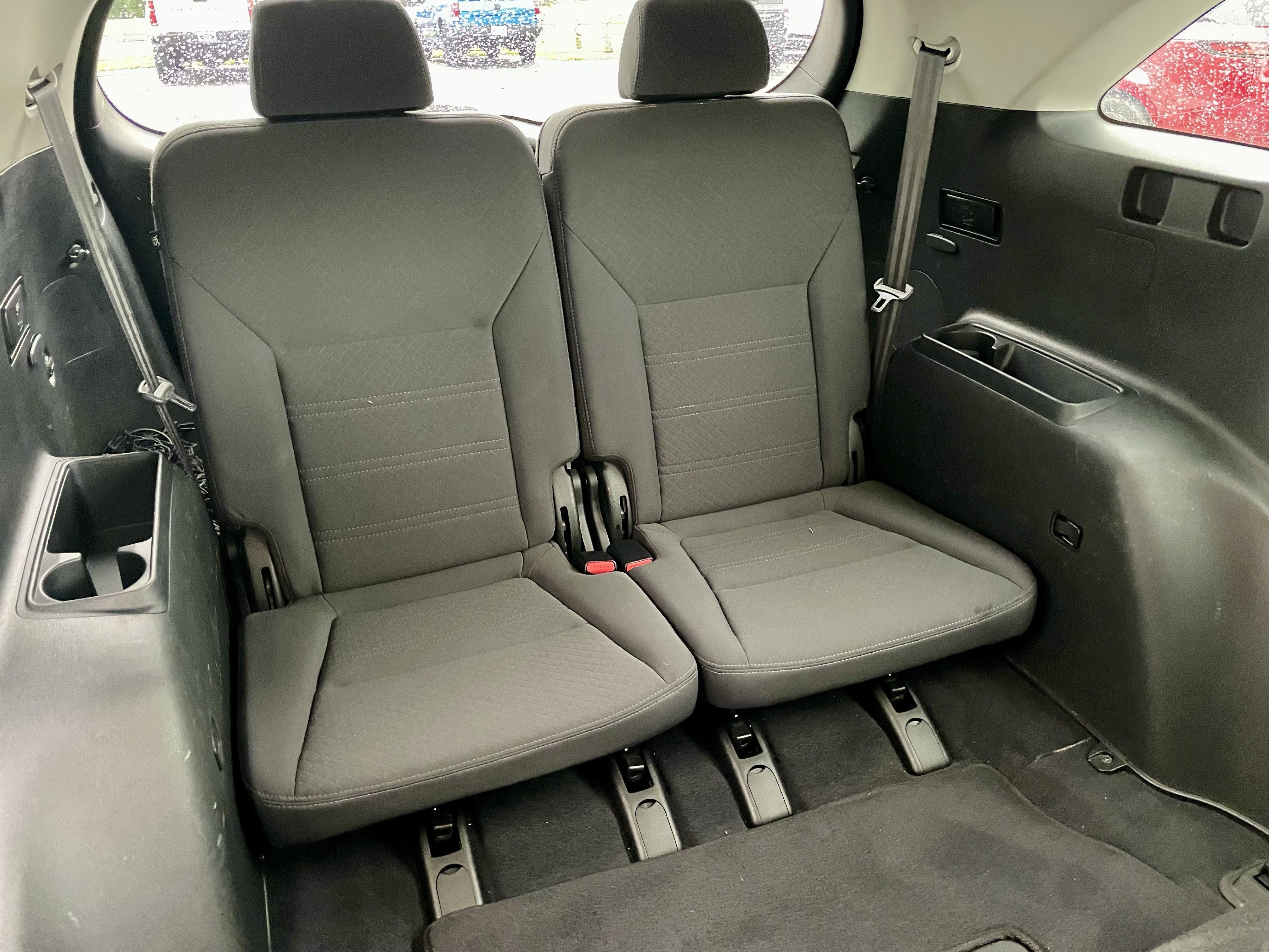 Used 2019 Kia Sorento AWD V6 image 31