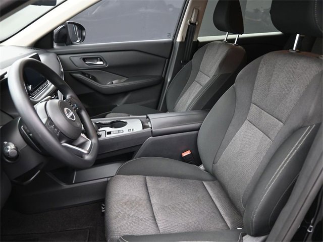 Certified 2024 Nissan Rogue SV image 19