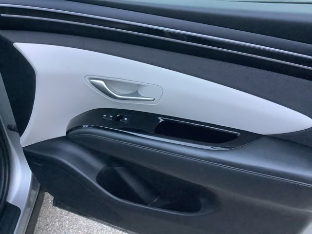 Used 2023 Hyundai Tucson Limited image 22