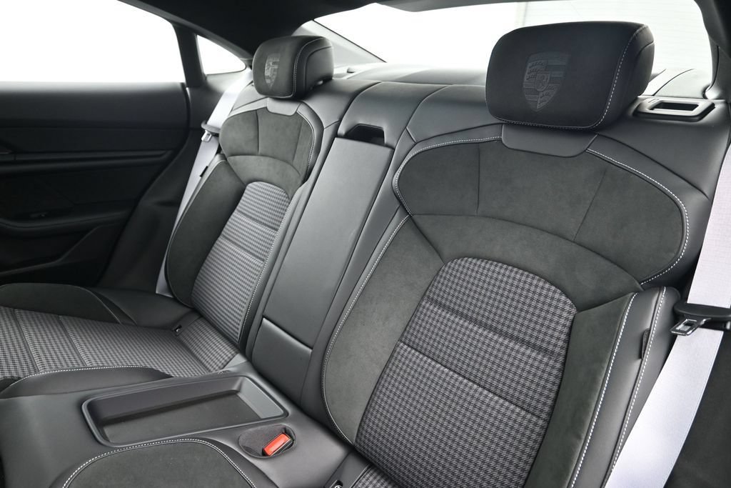 New 2026 Porsche Taycan RWD image 6