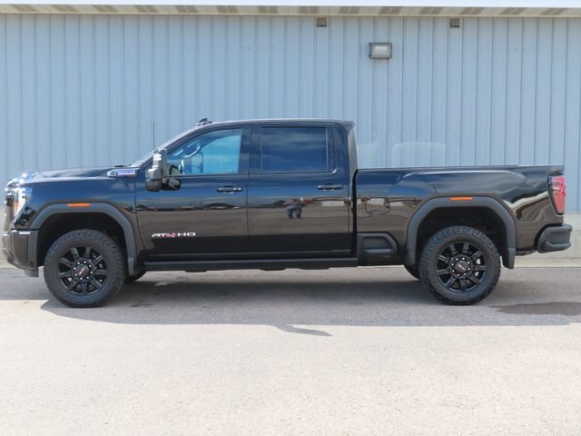 Used 2026 GMC Sierra 2500 AT4 w/ AT4 Premium Plus Package AWD/4WD image 9