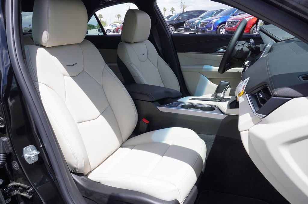 New 2025 Cadillac CT4 Premium Luxury image 12