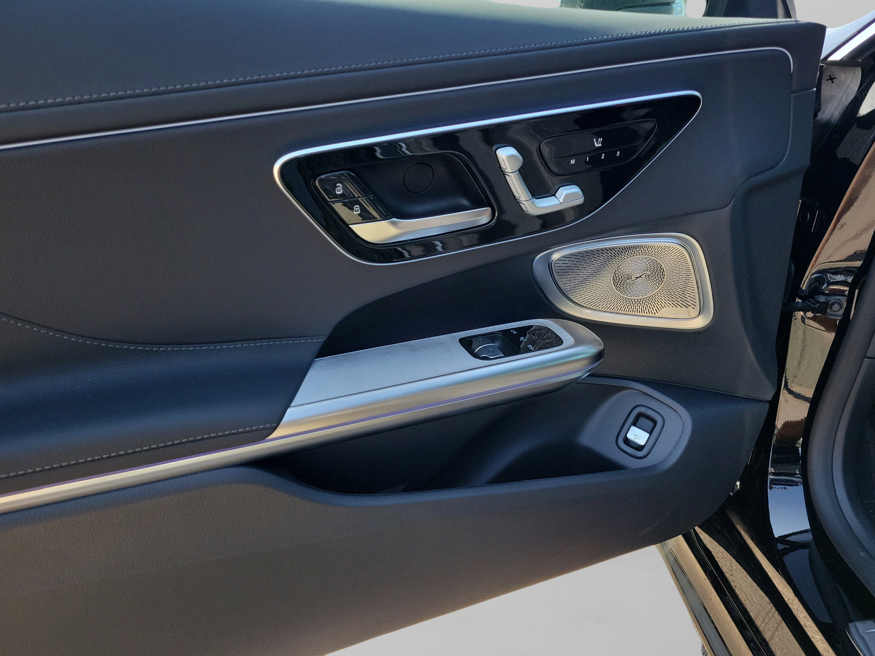 New 2026 Mercedes-Benz CLE 450 4MATIC Coupe image 7